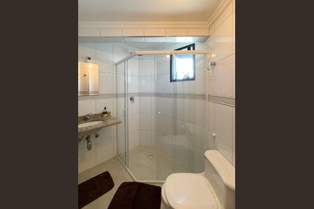 Apartamento à venda com 210m², 4 quartos e 4 vagas Apartamento à venda com 210m², 4 quartos e 4 vagasBanheiro - Suíte 1