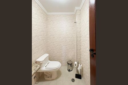 Apartamento à venda com 210m², 4 quartos e 4 vagas Apartamento à venda com 210m², 4 quartos e 4 vagasLavabo