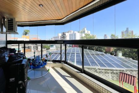 Apartamento à venda com 210m², 4 quartos e 4 vagas Apartamento à venda com 210m², 4 quartos e 4 vagasSacada - Suíte 3