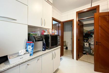 Apartamento à venda com 210m², 4 quartos e 4 vagas Apartamento à venda com 210m², 4 quartos e 4 vagasÁrea de Serviço