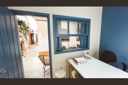Casa à venda com 266m², 4 quartos e 3 vagas Casa à venda com 266m², 4 quartos e 3 vagasQuarto de Serviço