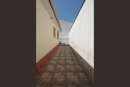 Casa para alugar com 180m², 2 quartos e sem vaga Casa para alugar com 180m², 2 quartos e sem vagaCorredor