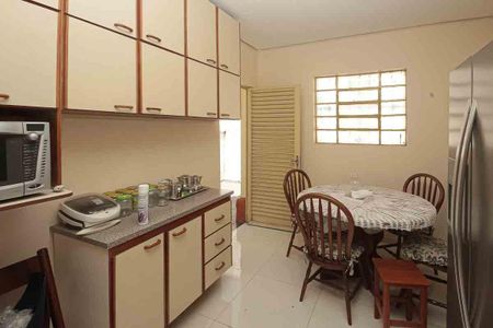 Casa para alugar com 180m², 2 quartos e sem vaga Casa para alugar com 180m², 2 quartos e sem vagaCozinha