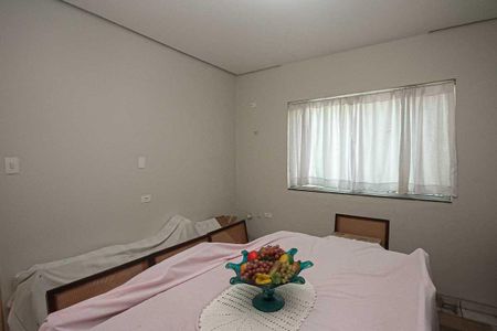 Casa para alugar com 180m², 2 quartos e sem vaga Casa para alugar com 180m², 2 quartos e sem vagaQuarto