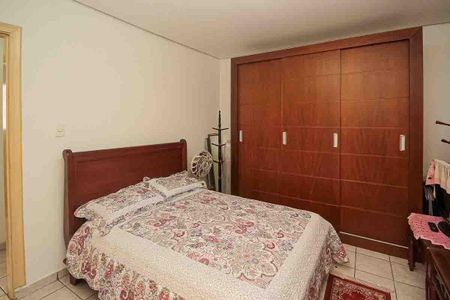 Casa para alugar com 180m², 2 quartos e sem vaga Casa para alugar com 180m², 2 quartos e sem vagaQuaro 02