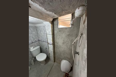 Casa à venda com 126m², 3 quartos e 1 vaga Casa à venda com 126m², 3 quartos e 1 vagaBanheiro de serviço