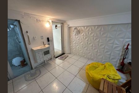 Casa à venda com 126m², 3 quartos e 1 vaga Casa à venda com 126m², 3 quartos e 1 vagaQuarto de Serviço
