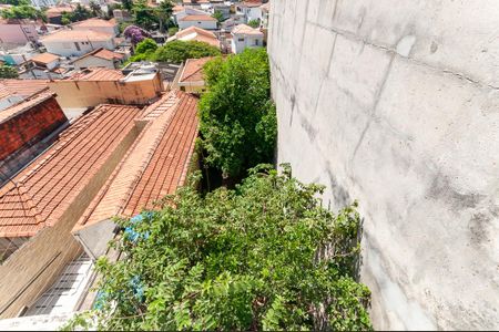 Casa à venda com 160m², 4 quartos e 1 vaga Casa à venda com 160m², 4 quartos e 1 vagaVista do quintal