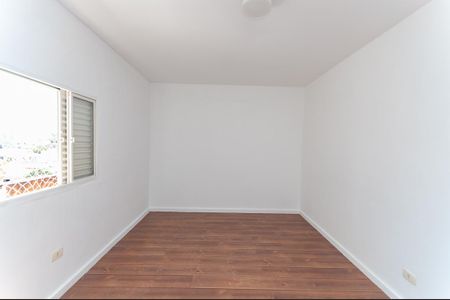 Casa à venda com 160m², 4 quartos e 1 vaga Casa à venda com 160m², 4 quartos e 1 vagaQuarto 4
