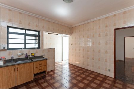 Casa à venda com 160m², 4 quartos e 1 vaga Casa à venda com 160m², 4 quartos e 1 vagaCozinha