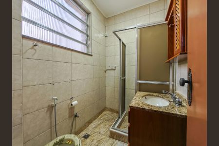 Apartamento à venda com 47m², 2 quartos e sem vaga Apartamento à venda com 47m², 2 quartos e sem vagaBanheiro Corredor