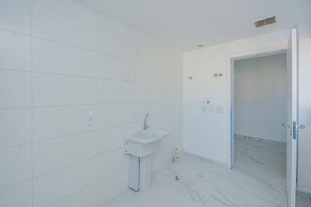 Apartamento à venda com 155m², 3 quartos e 3 vagas Apartamento à venda com 155m², 3 quartos e 3 vagasÁrea de Serviço