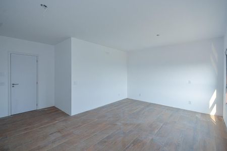 Apartamento à venda com 155m², 3 quartos e 3 vagas Apartamento à venda com 155m², 3 quartos e 3 vagasSuíte 2