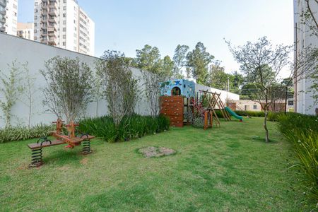 Apartamento à venda com 155m², 3 quartos e 3 vagas Apartamento à venda com 155m², 3 quartos e 3 vagasÁrea comum - Playground