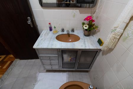 Casa à venda com 200m², 3 quartos e 3 vagas Casa à venda com 200m², 3 quartos e 3 vagasBanheiro da Suíte