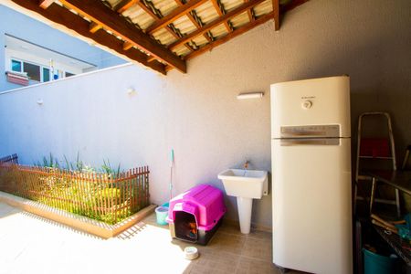 Casa à venda com 270m², 4 quartos e 2 vagas Casa à venda com 270m², 4 quartos e 2 vagasÁrea de serviço/Espaço gourmet