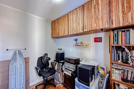 Apartamento à venda com 75m², 3 quartos e 1 vagaQuarto 2