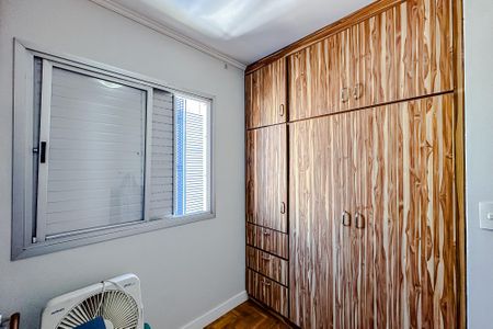 Apartamento à venda com 75m², 3 quartos e 1 vagaQuarto 2