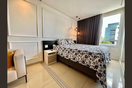 Studio para alugar com 35m², 1 quarto e 1 vaga Studio para alugar com 35m², 1 quarto e 1 vagaQuarto