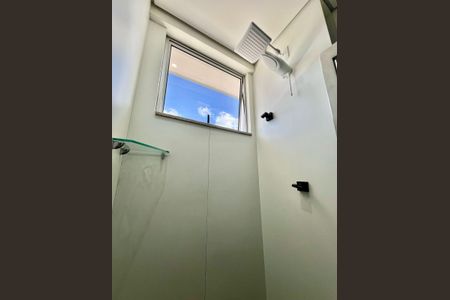 Studio para alugar com 35m², 1 quarto e 1 vaga Studio para alugar com 35m², 1 quarto e 1 vagaBanheiro