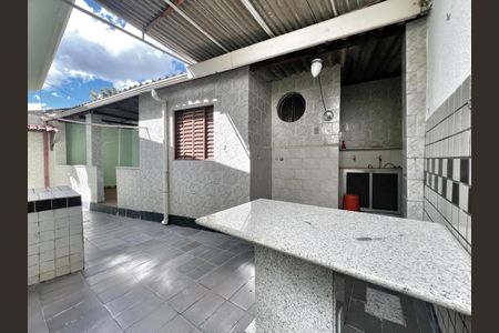 Casa à venda com 180m², 3 quartos e 1 vagaÁrea Externa