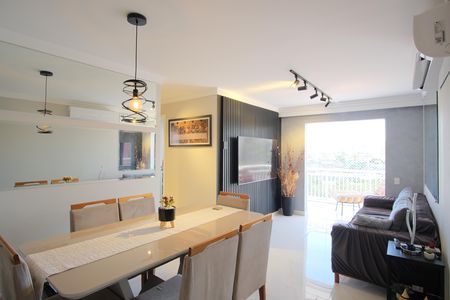 Apartamento à venda com 80m², 3 quartos e 2 vagasSala