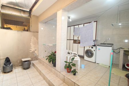 Casa à venda com 160m², 3 quartos e 2 vagasÁrea de Serviço