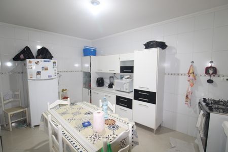 Casa à venda com 160m², 3 quartos e 2 vagasCozinha