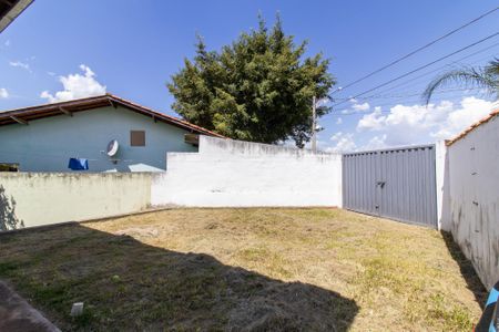 Casa à venda com 180m², 3 quartos e 2 vagas Casa à venda com 180m², 3 quartos e 2 vagasÁrea comum
