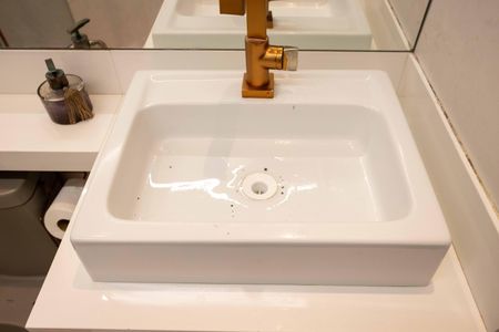 Apartamento à venda com 45m², 2 quartos e sem vagaBanheiro