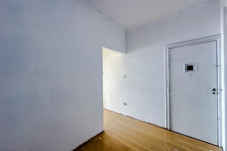 Apartamento à venda com 71m², 2 quartos e sem vagaSala