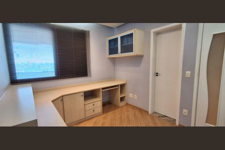 Apartamento à venda com 130m², 3 quartos e 3 vagas Apartamento à venda com 130m², 3 quartos e 3 vagasSuite 1