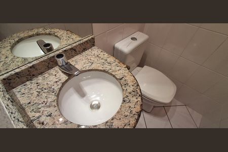 Apartamento à venda com 130m², 3 quartos e 3 vagas Apartamento à venda com 130m², 3 quartos e 3 vagasLavabo