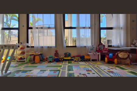 Apartamento à venda com 130m², 3 quartos e 3 vagas Apartamento à venda com 130m², 3 quartos e 3 vagasÁrea Comum