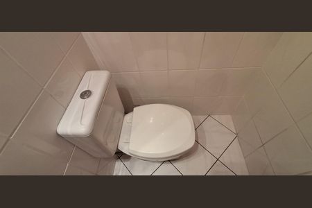 Apartamento à venda com 130m², 3 quartos e 3 vagas Apartamento à venda com 130m², 3 quartos e 3 vagasLavabo