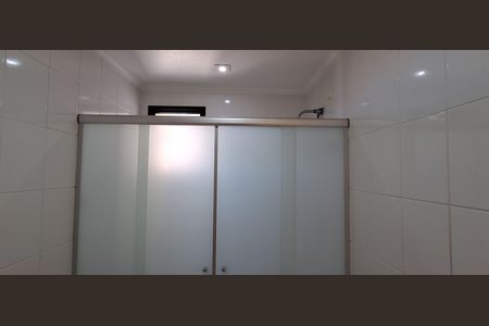 Apartamento à venda com 130m², 3 quartos e 3 vagas Apartamento à venda com 130m², 3 quartos e 3 vagasBanheiro Suíte 2