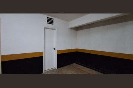 Apartamento à venda com 130m², 3 quartos e 3 vagas Apartamento à venda com 130m², 3 quartos e 3 vagasDepósito