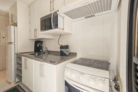 Apartamento para alugar com 1m², 2 quartos e 2 vagas Apartamento para alugar com 1m², 2 quartos e 2 vagasCozinha