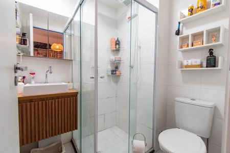 Studio à venda com 27m², 1 quarto e sem vaga Studio à venda com 27m², 1 quarto e sem vagaBanheiro