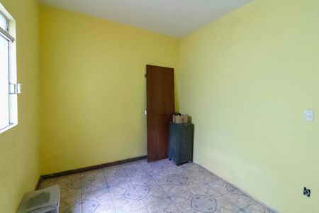 Casa à venda com 170m², 3 quartos e 3 vagas Casa à venda com 170m², 3 quartos e 3 vagasQuarto 2