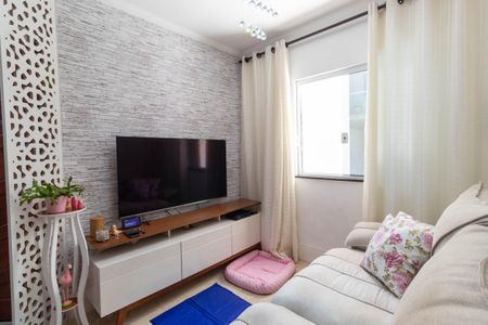 Casa de condomínio à venda com 90m², 3 quartos e 2 vagasSala