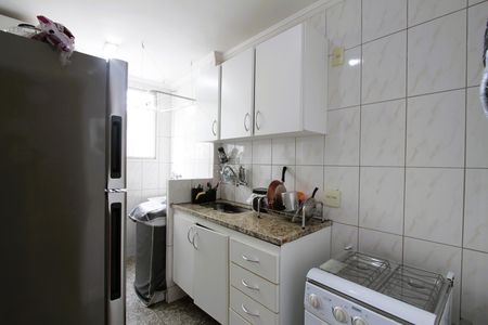 Apartamento à venda com 85m², 4 quartos e 2 vagasCozinha 