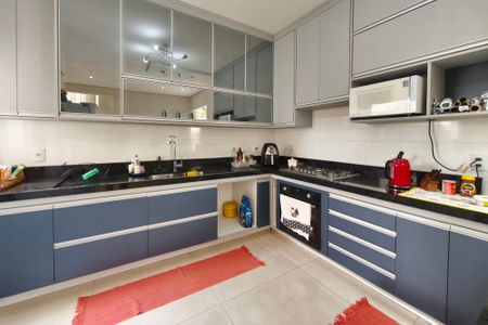 Casa de condomínio à venda com 280m², 3 quartos e 4 vagasCozinha