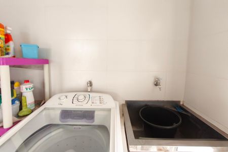 Casa de condomínio à venda com 280m², 3 quartos e 4 vagasÁrea de Serviço