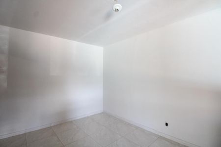 Casa à venda com 360m², 2 quartos e 3 vagas Casa à venda com 360m², 2 quartos e 3 vagasSala 1