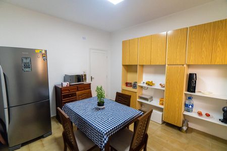 Casa à venda com 122m², 2 quartos e 1 vaga Casa à venda com 122m², 2 quartos e 1 vagaCozinha