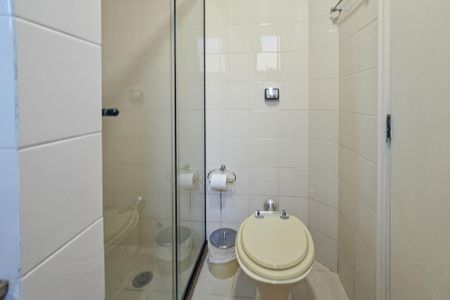 Apartamento para alugar com 240m², 2 quartos e 3 vagasBanheiro da Suíte