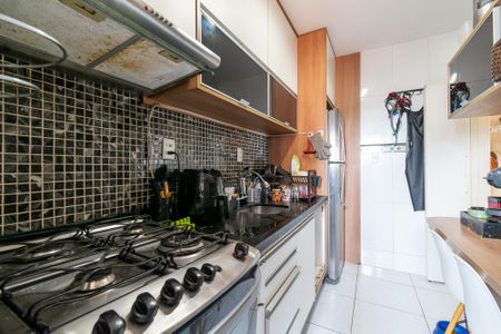 Apartamento à venda com 75m², 3 quartos e 2 vagasCozinha