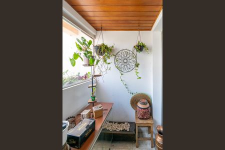 Apartamento à venda com 75m², 3 quartos e 2 vagasVaranda Sala