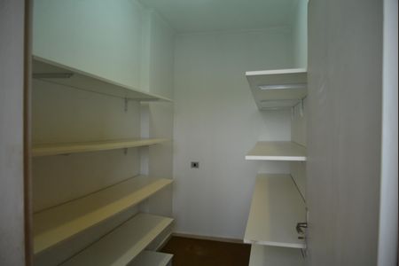 Apartamento para alugar com 200m², 3 quartos e 1 vagaDespensa